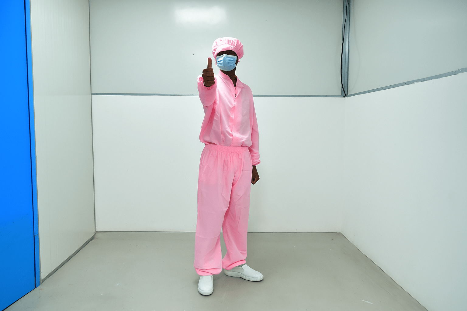 Cleanroom Kurta Pyjama with Booties